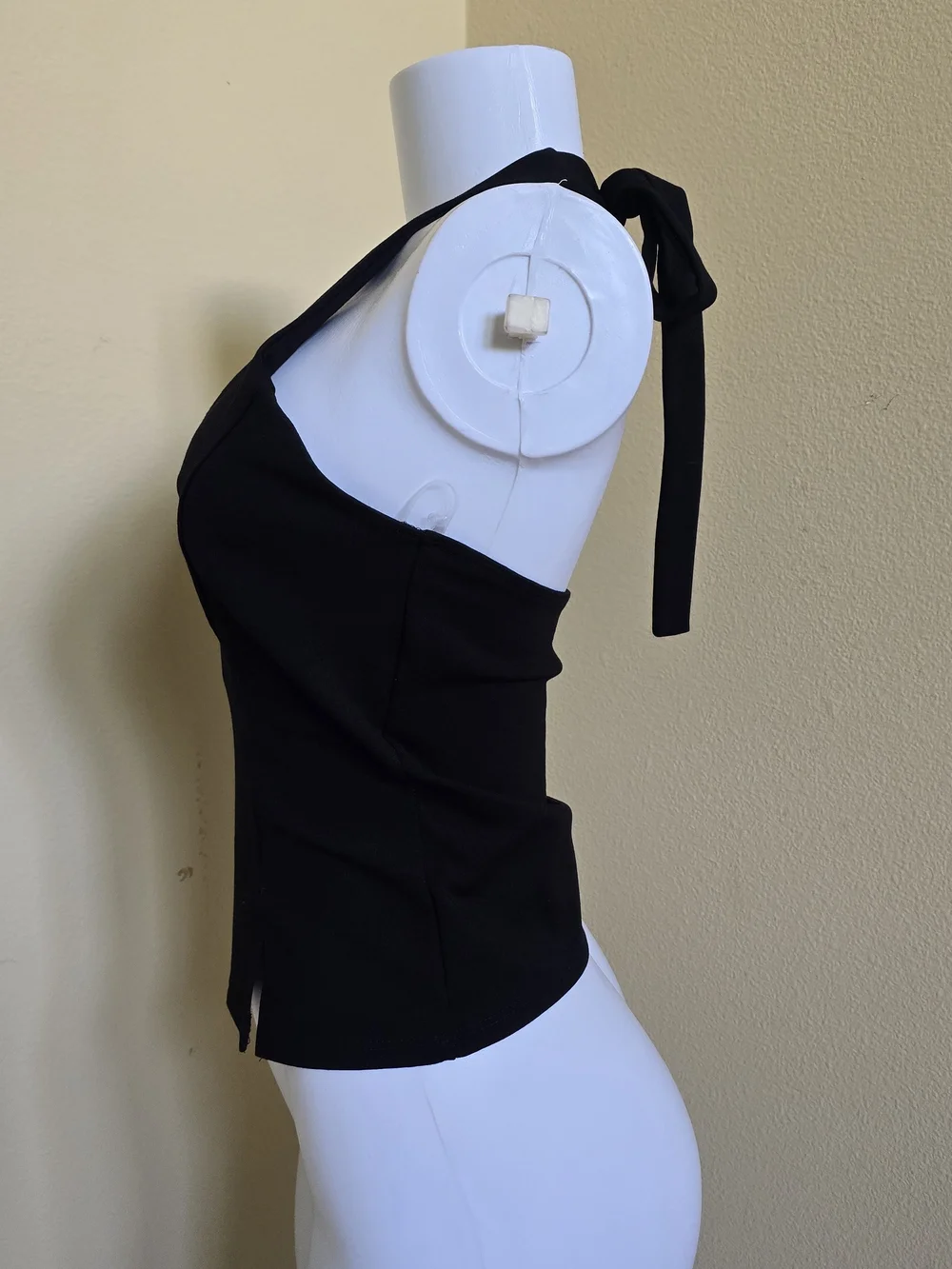 Brand New! Sleek Black V-Neck Sleeveless Blouse